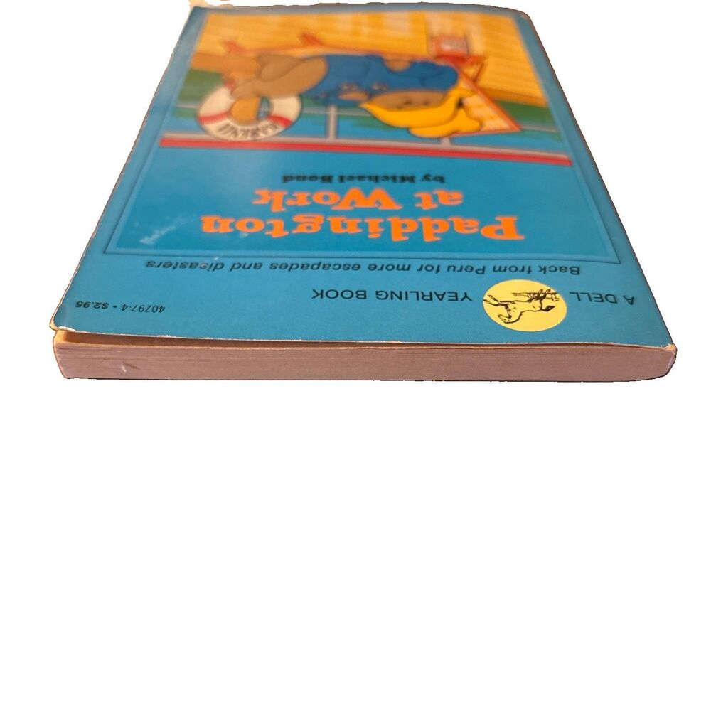 Paddington At Work By Michael Bond 1971 Dell Yearling PB Illus. Peggy Fortnum - Picture 4 of 9